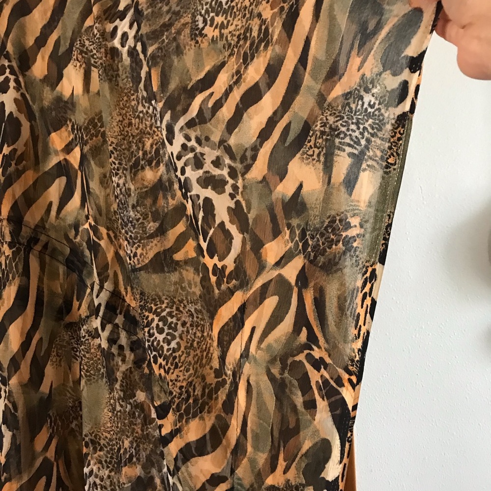 Animal Print Sheer Kimono Top - Neutral Tones - Picture 2 of 5